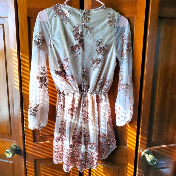 Romper - Picture 2 of 2